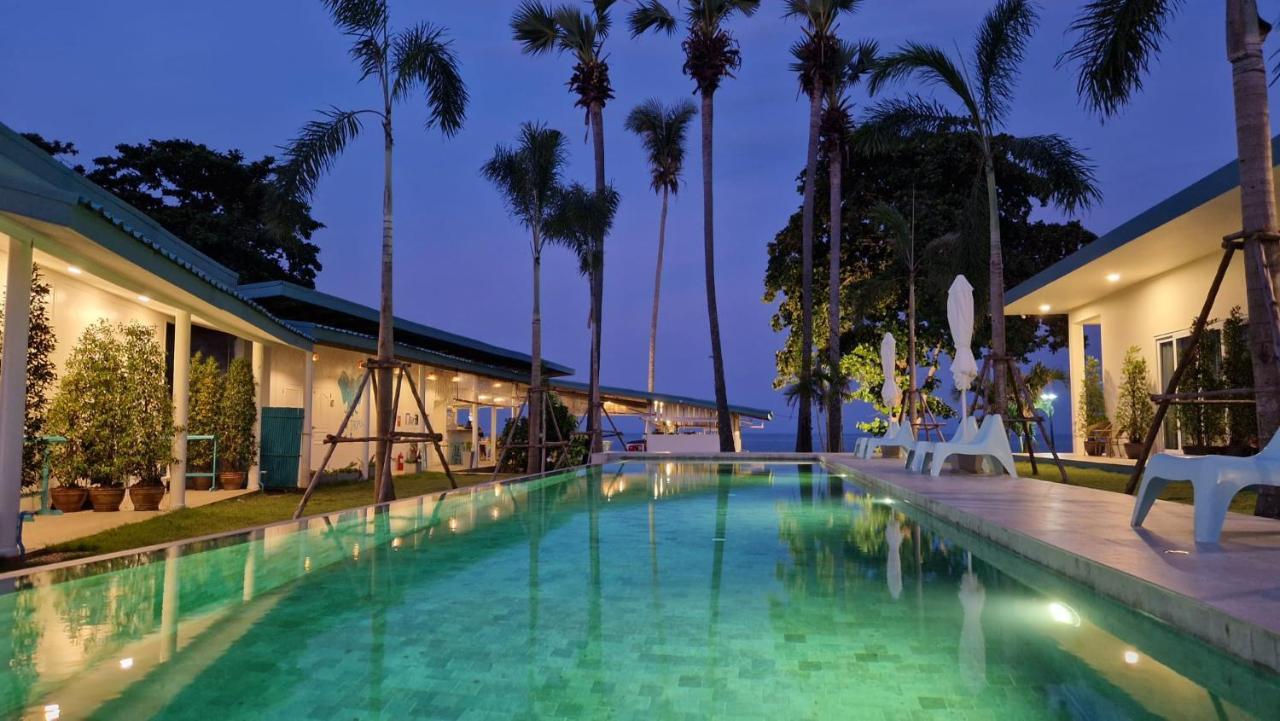 Hotel Le Petit Saint Tropez Khanom Exterior foto